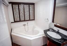 Boracay Mandarin Island Hotel