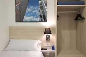 THE 8 Boutique B&B
