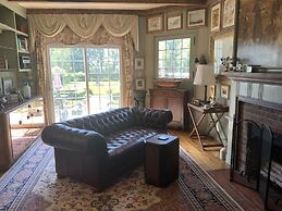 Kingsbrae Arms Inn