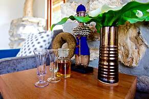 Mosaic Lagoon Lodge