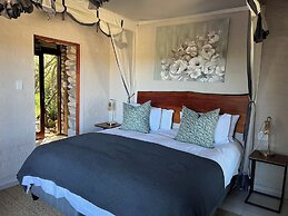 Mosaic Lagoon Lodge