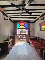 Dhow Palace Hotel