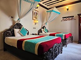 Dhow Palace Hotel