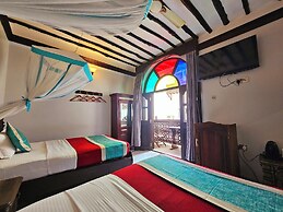 Dhow Palace Hotel