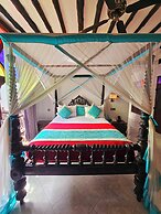 Dhow Palace Hotel