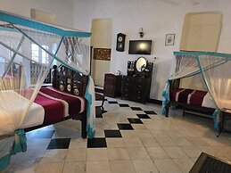 Dhow Palace Hotel