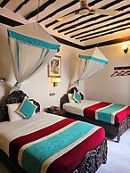 Dhow Palace Hotel
