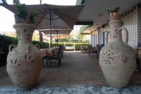 Hotel Etna