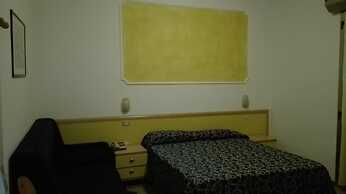 Hotel Etna