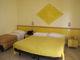 Hotel Etna