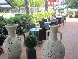 Hotel Etna