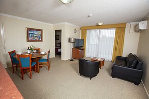 Springwood Tower Apartment Hotel