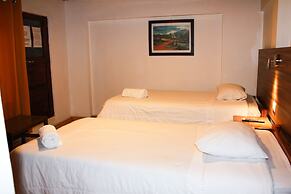 San Blas Plaza Inn