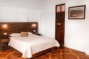 San Blas Plaza Inn