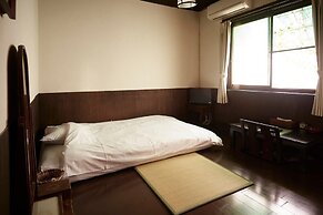 Takeyaso Inn