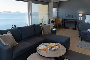 Karalis City Hotel