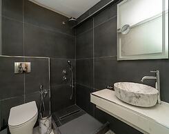 Karalis City Hotel