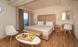 Karalis City Hotel