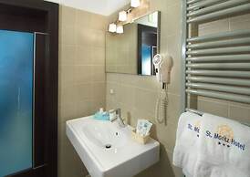 Hotel St. Moritz
