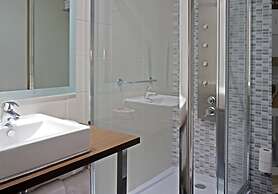 Hostal Carlos III