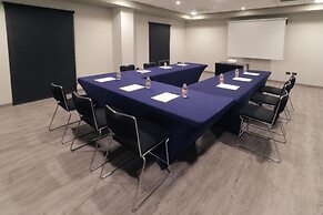 City Express Plus by Marriott Cali Colombia
