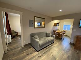 Sahara Courtyard Inn