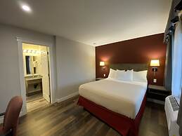 Sahara Courtyard Inn