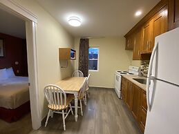 Sahara Courtyard Inn