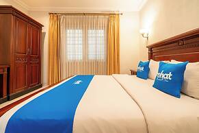 Rehat at Ottenville Boutique Hotel