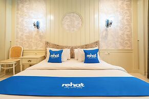 Rehat at Ottenville Boutique Hotel