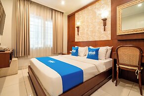Rehat at Ottenville Boutique Hotel