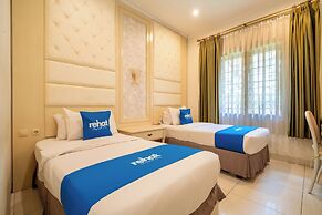 Rehat at Ottenville Boutique Hotel