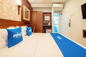 Rehat at Ottenville Boutique Hotel