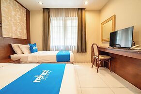 Rehat at Ottenville Boutique Hotel
