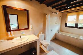 Sri Aksata Ubud Resort