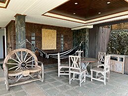 Thara Bayview Villa