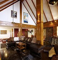 Thara Bayview Villa