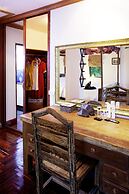 Thara Bayview Villa