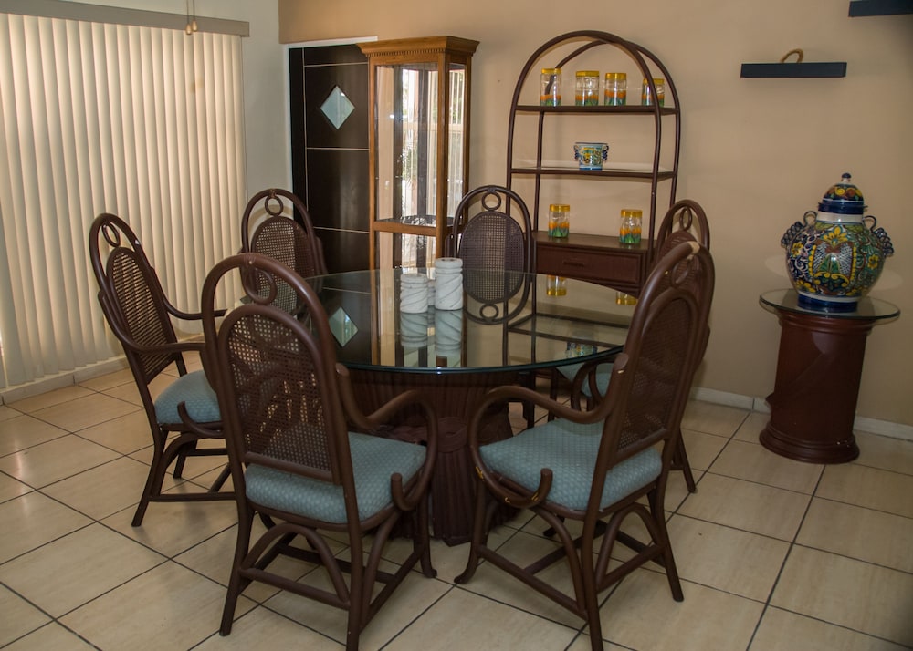 Hotel Rincón Real Suites
