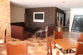 Hotel Rincón Real Suites