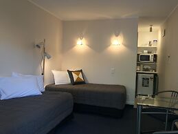Edelweiss Motel