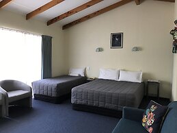 Edelweiss Motel