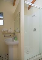 Edelweiss Motel