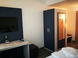 Hotel NearBy