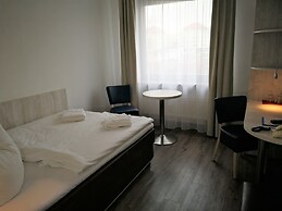 Hotel NearBy