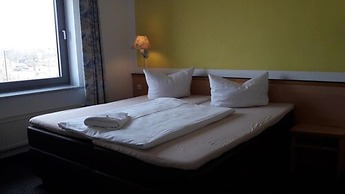 Hotel NearBy
