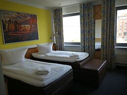 Hotel NearBy