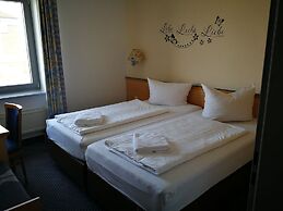 Hotel NearBy