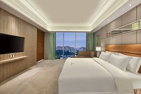 Royal Garden Hotel