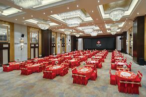 Royal Garden Hotel
